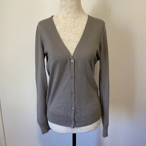 Uniqlo Taupe Grey  V- neck Cardigan XS Cotton NWOT Greige